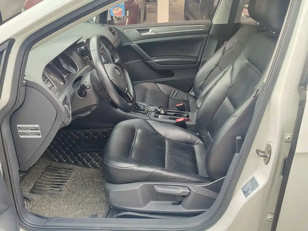 Volkswagen Golf — миниатюра 4