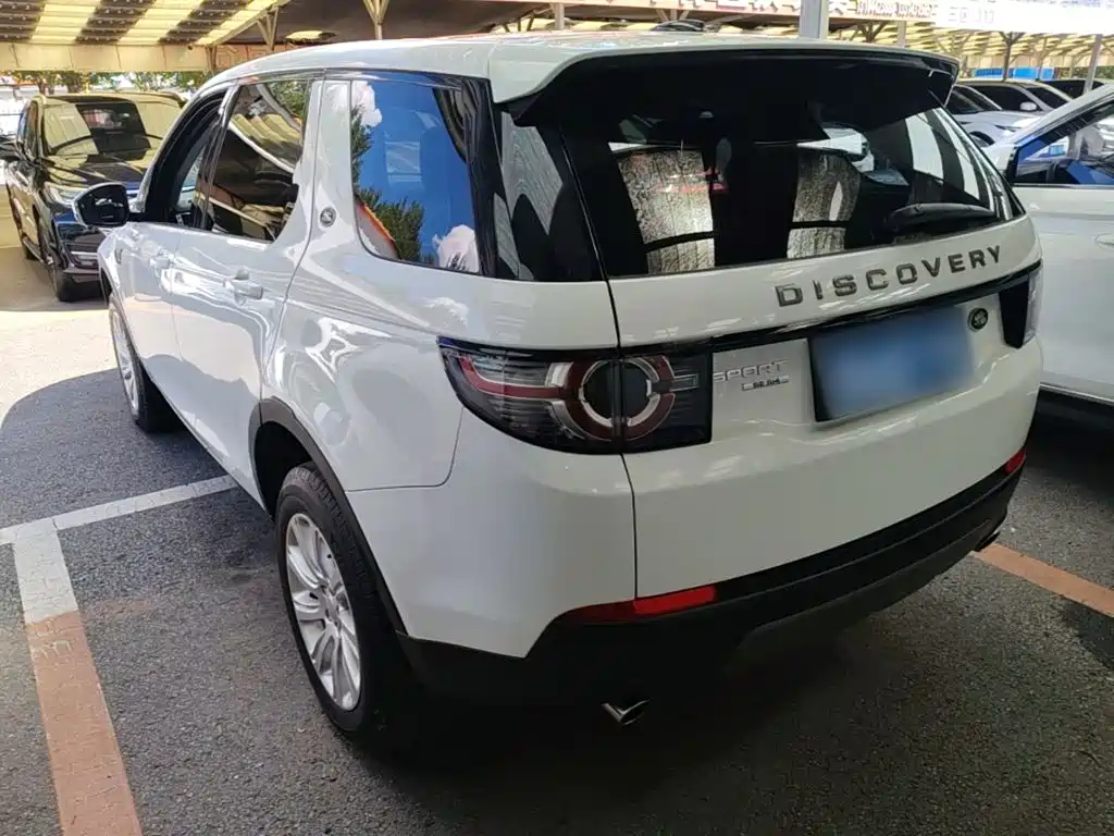 Land Rover Discovery Sport — миниатюра 5