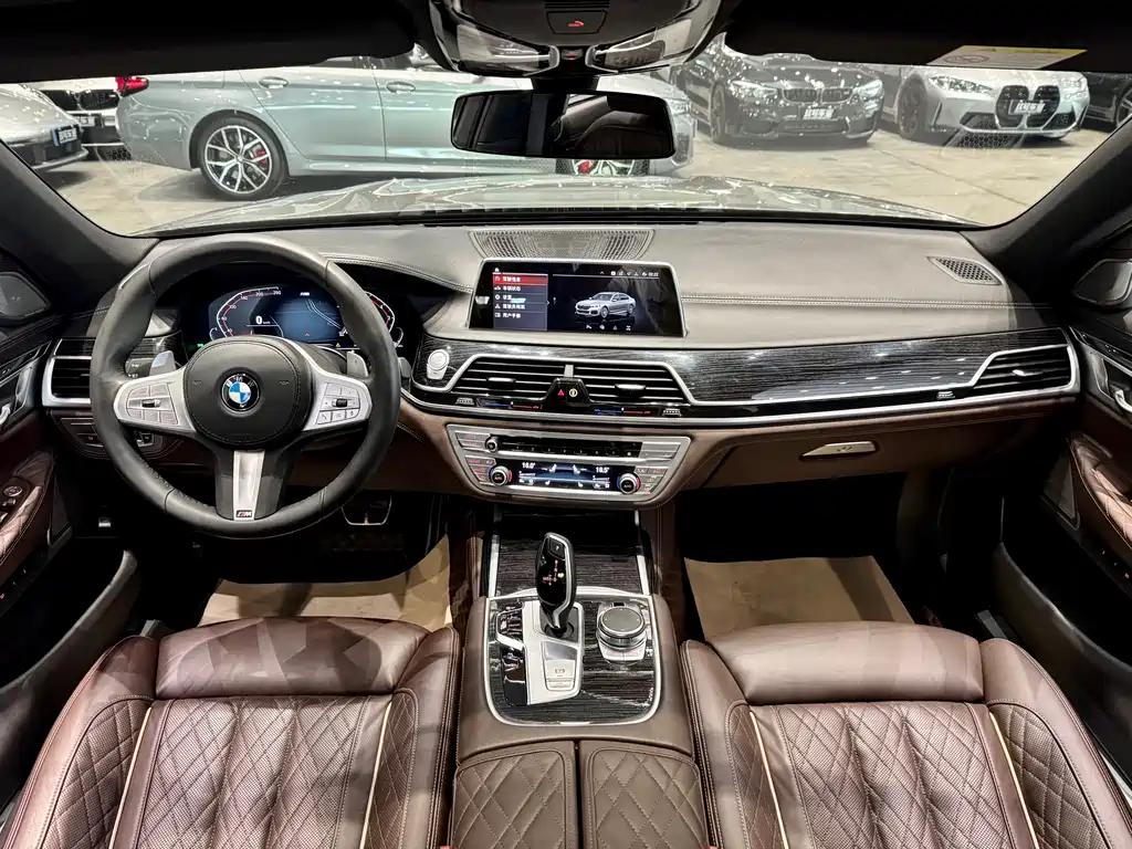 BMW 7 Series 7 2019 740Li Lead M Sport
