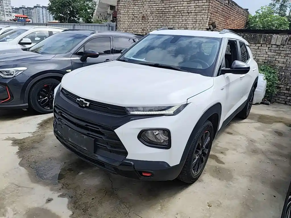 Chevrolet Tracker — миниатюра 2