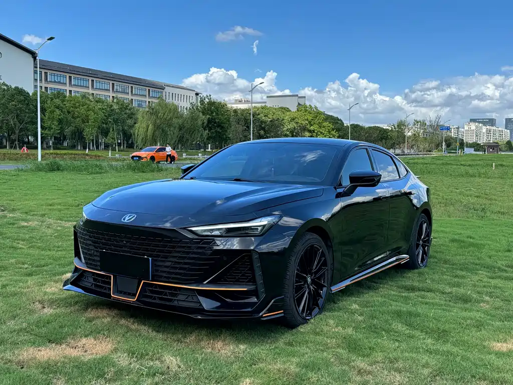 Changan UNI-V 2022