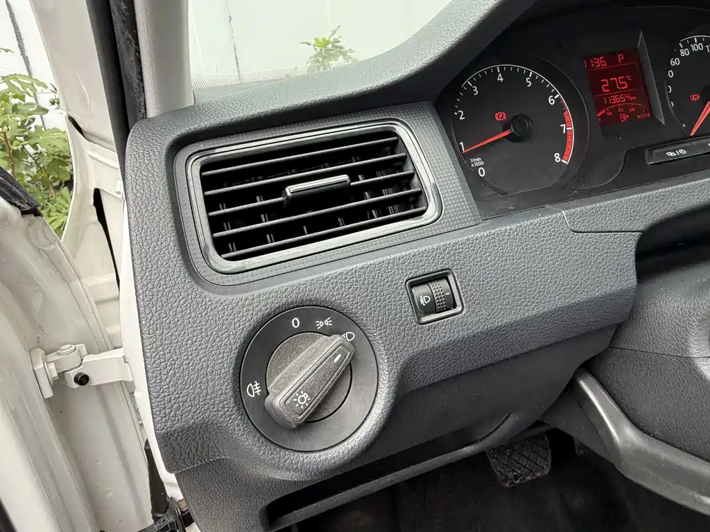 Volkswagen Santana — миниатюра 20