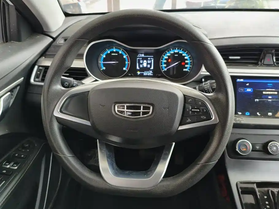 Geely Emgrand — миниатюра 15