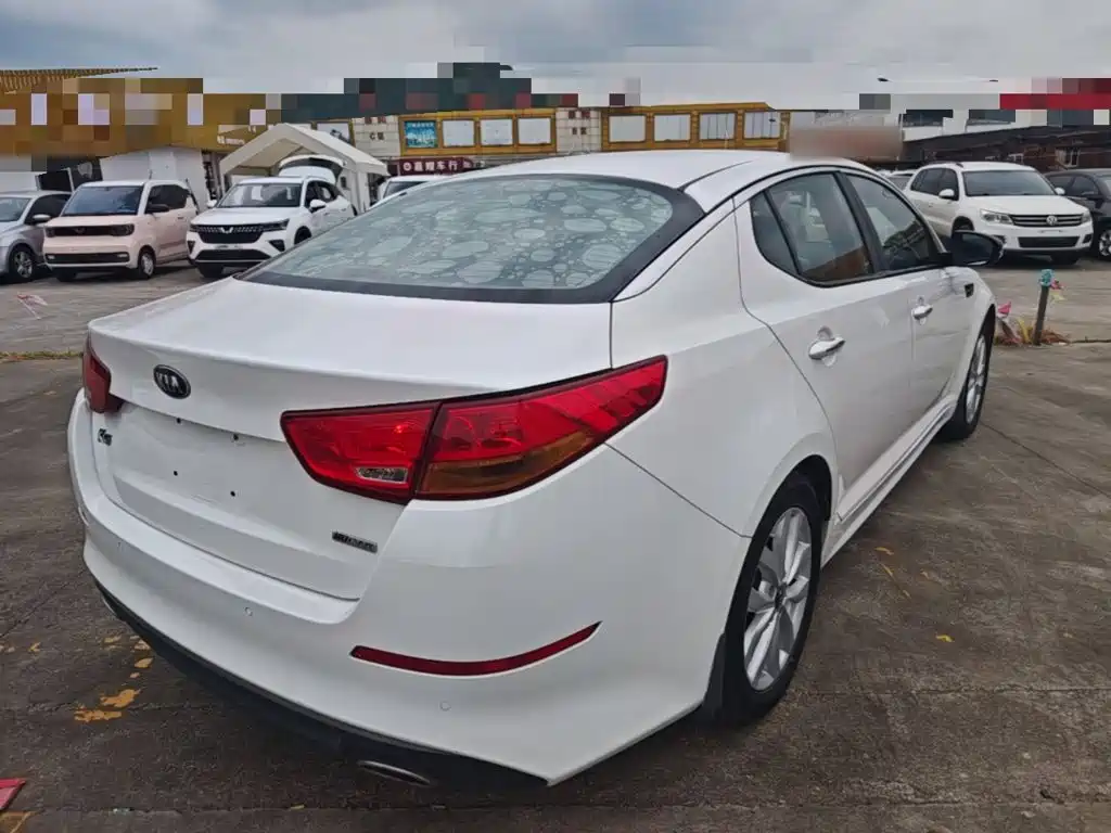 Kia K5 — миниатюра 7