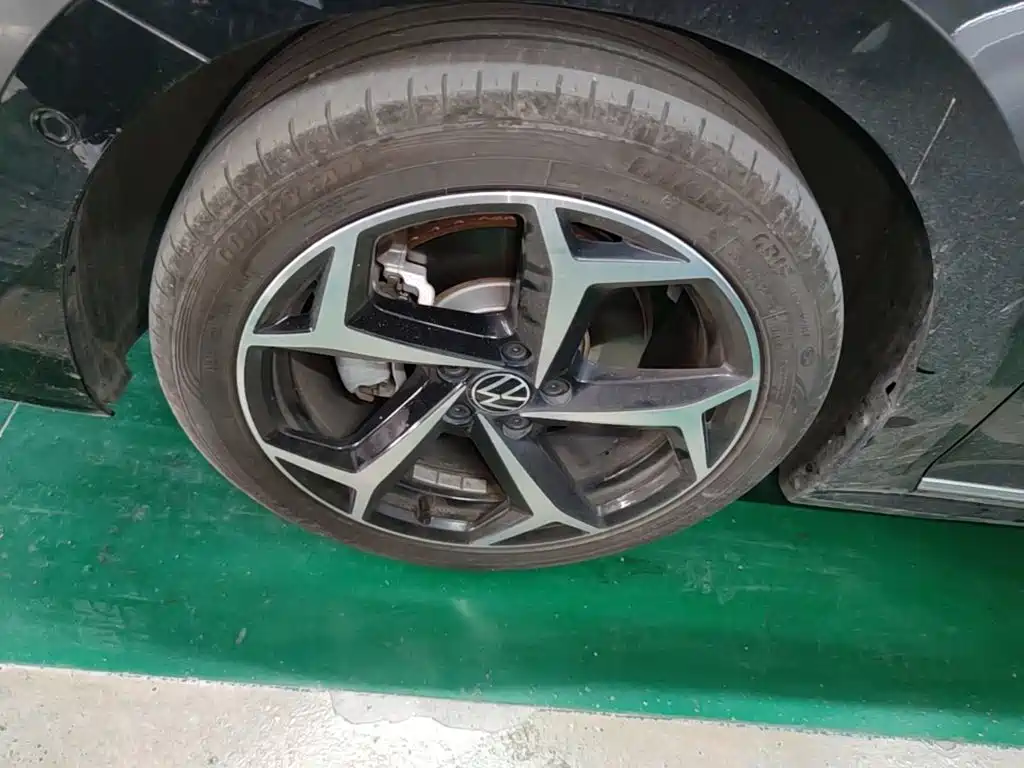Volkswagen Passat — миниатюра 25