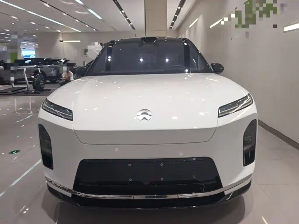 NIO ES8 — миниатюра 3