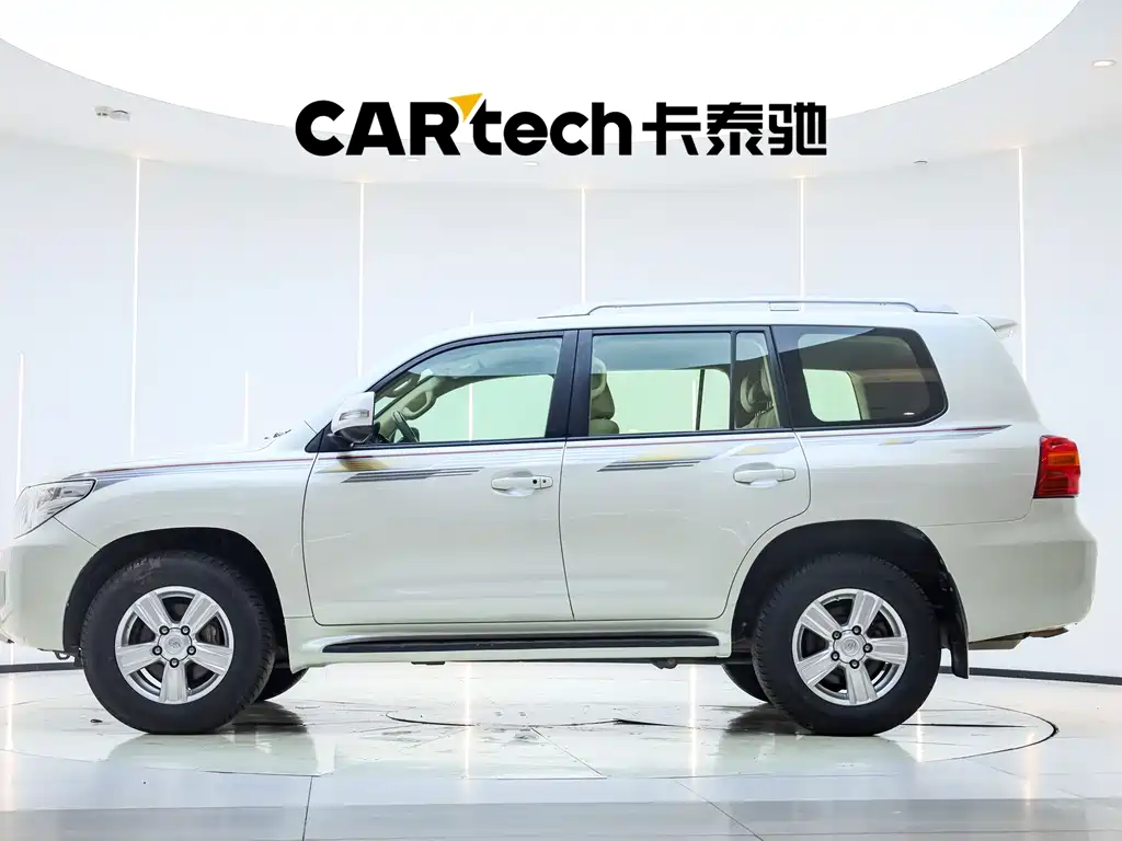 Toyota Land Cruiser — миниатюра 6