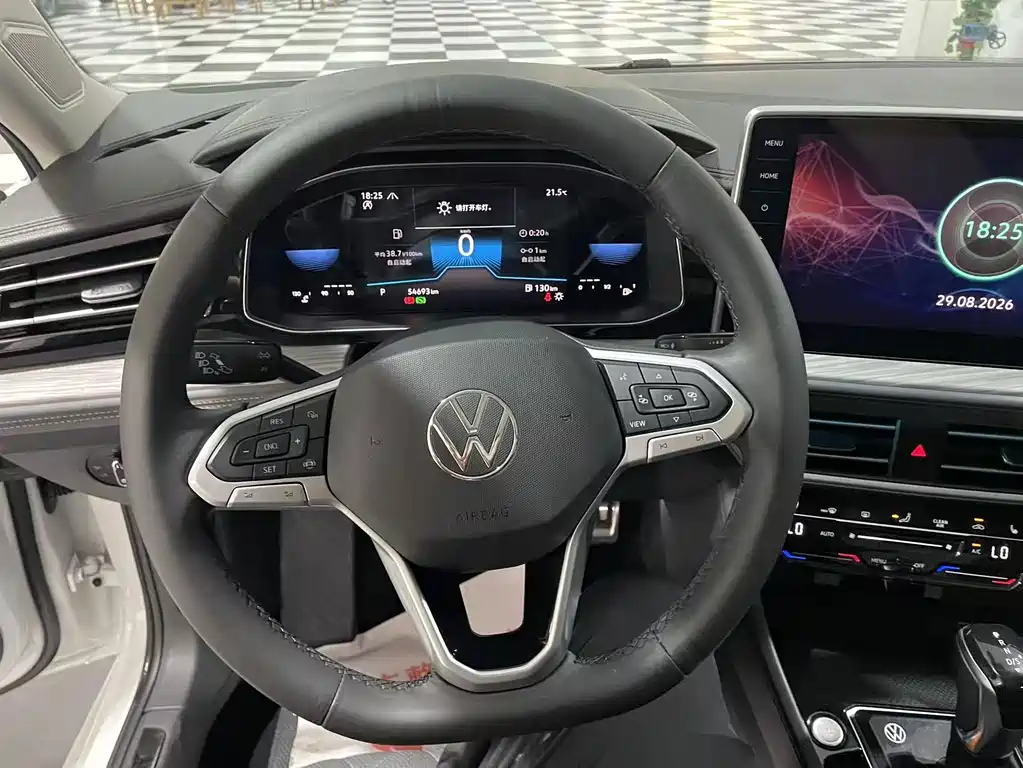Volkswagen Sagitar — миниатюра 14