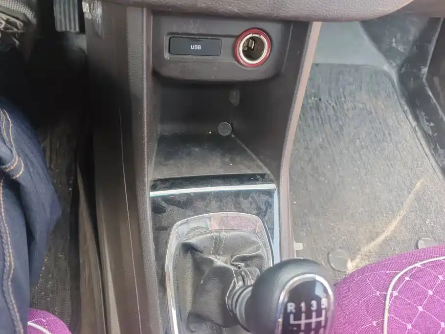 Baojun 310W — миниатюра 16
