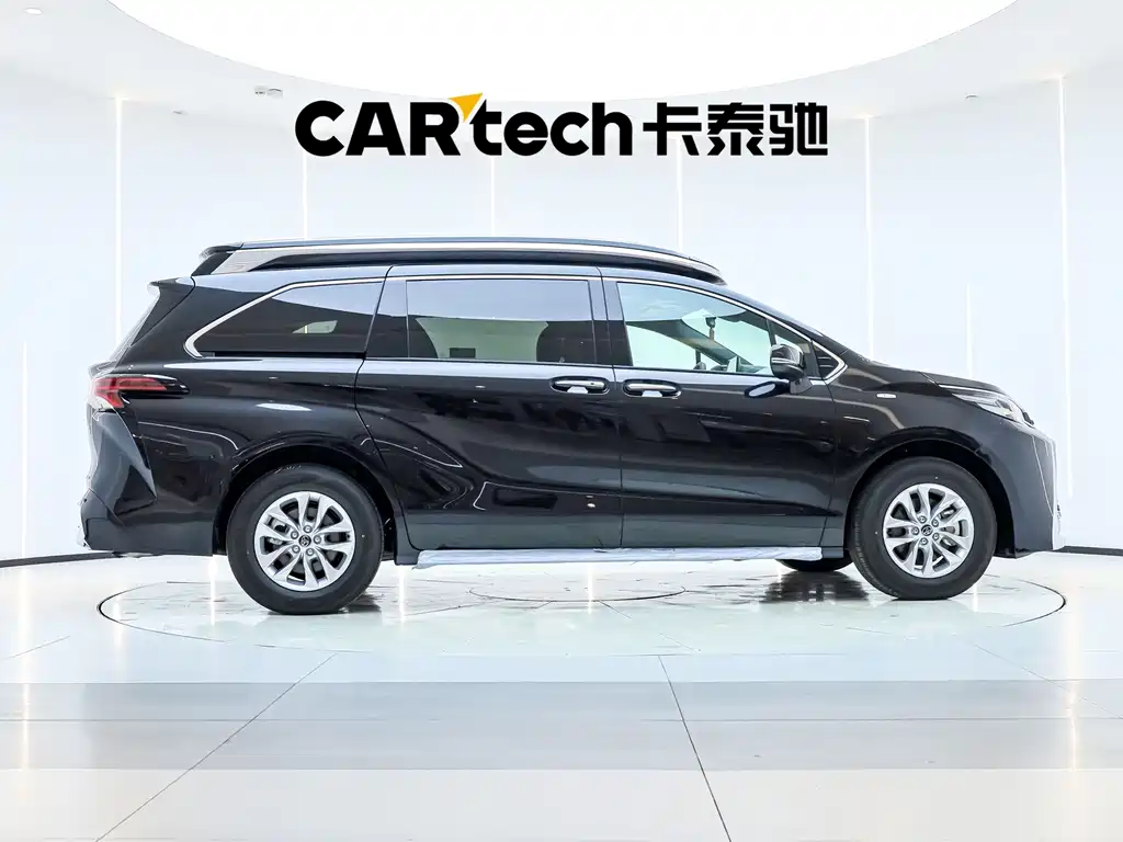 Toyota Granvia — миниатюра 2