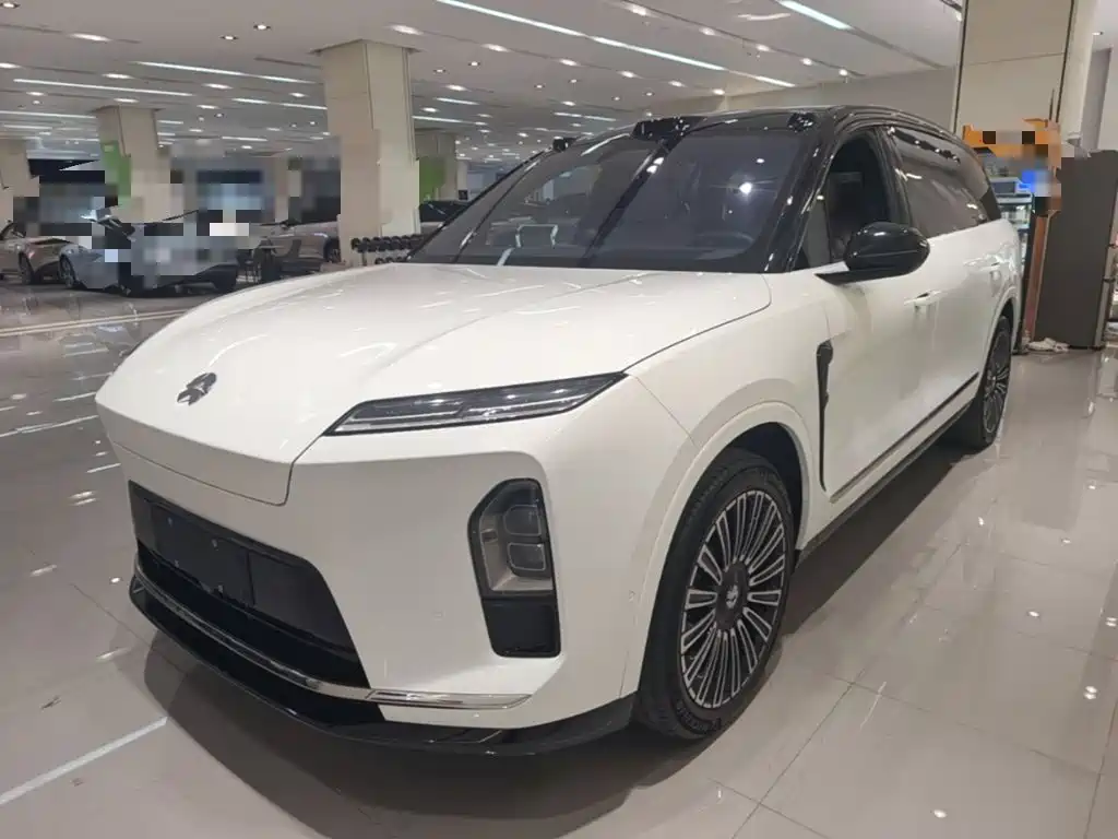 NIO ES8 — миниатюра 2