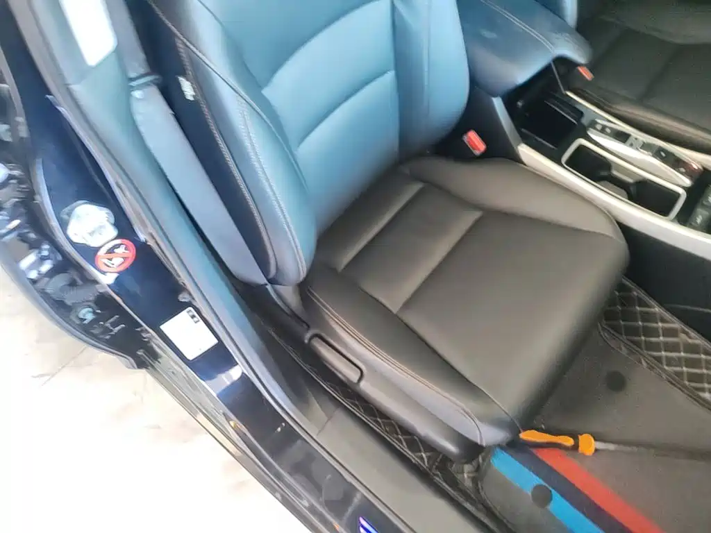 Honda Accord — миниатюра 25