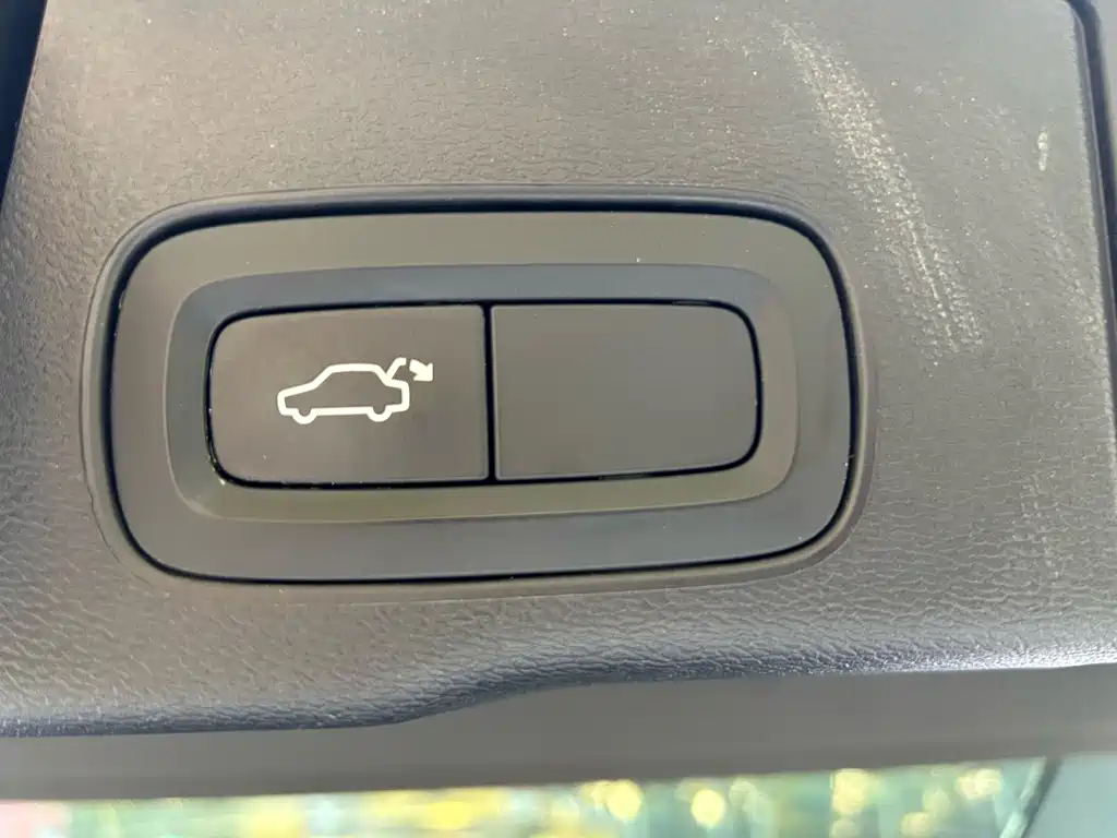 Volvo XC60 — миниатюра 13