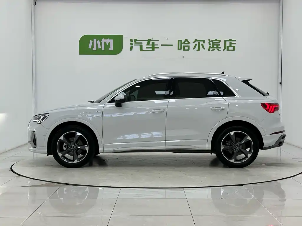 Audi Q3 — миниатюра 5