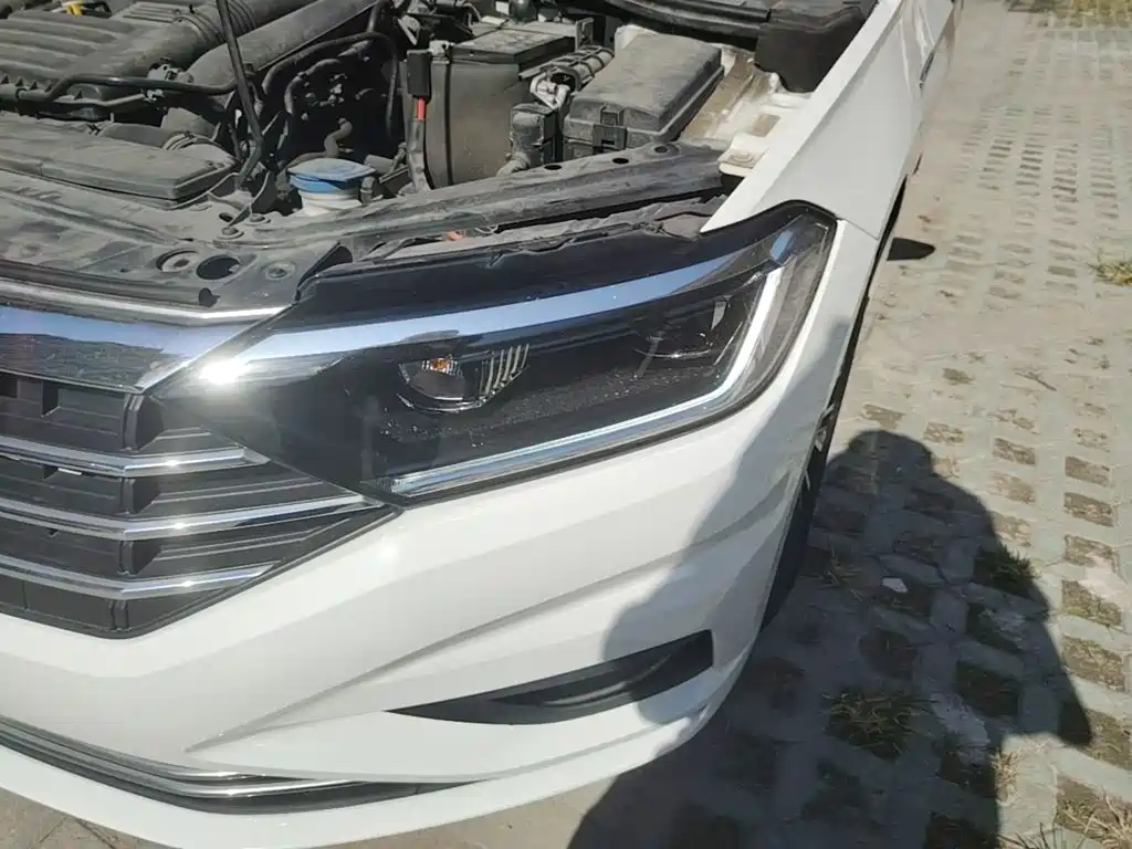 Volkswagen Sagitar — миниатюра 24