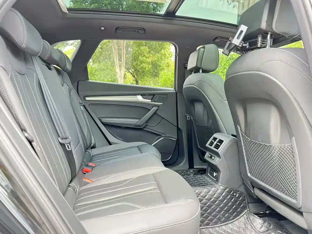 Audi Q5L — миниатюра 11