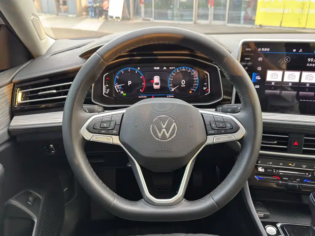 Volkswagen Sagitar — миниатюра 10