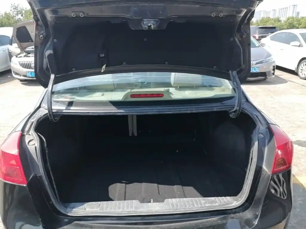 Buick Excelle — миниатюра 19