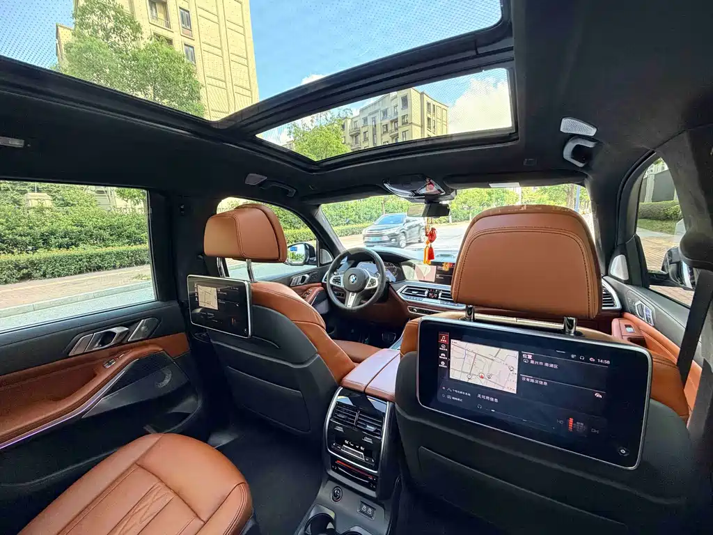 BMW X7 — миниатюра 7