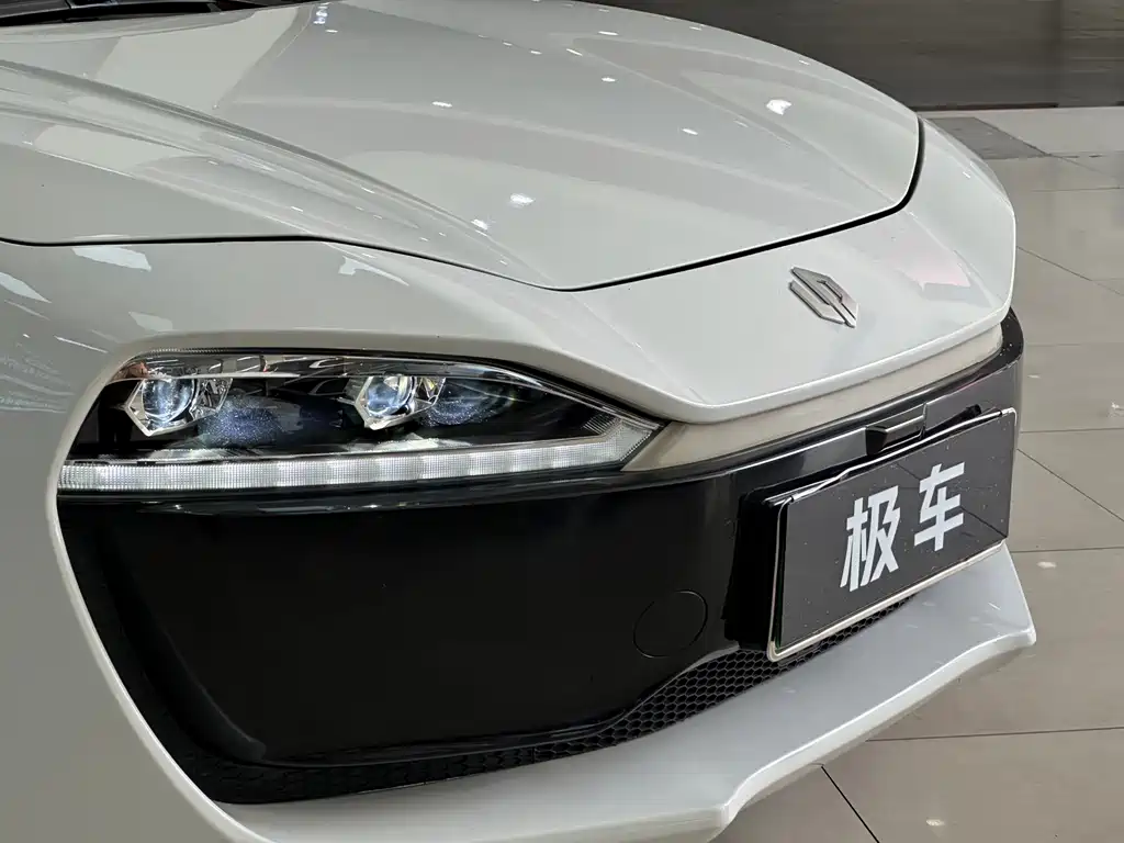 Leapmotor Leapmotor S01 — миниатюра 4