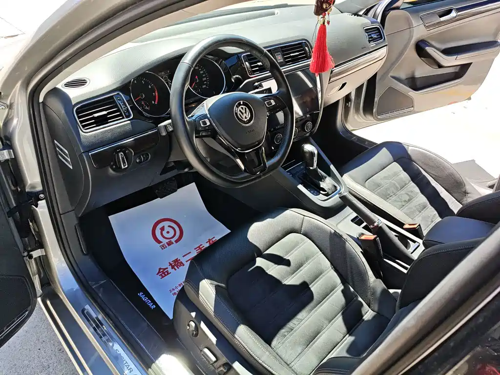 Volkswagen Sagitar — миниатюра 7