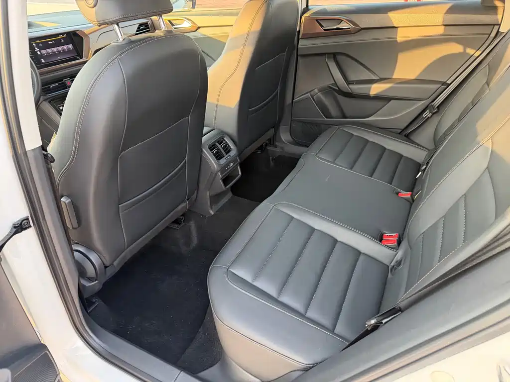 Volkswagen Tharu — миниатюра 8