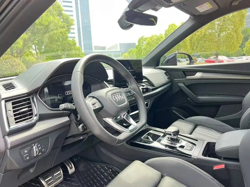 Audi Q5L — миниатюра 9