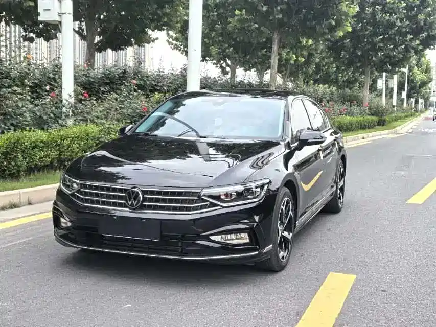 Купить Volkswagen Magotan