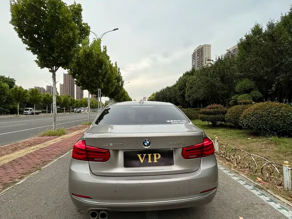 BMW 3 Series — миниатюра 6