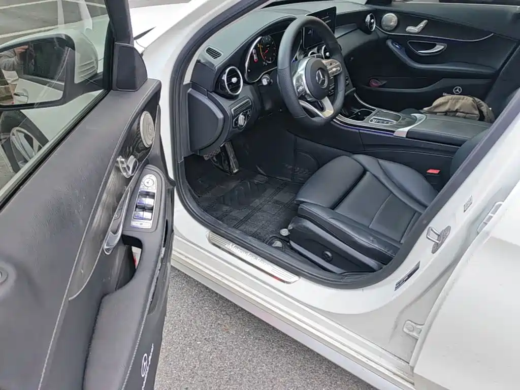 Mercedes-Benz C-Class — миниатюра 21