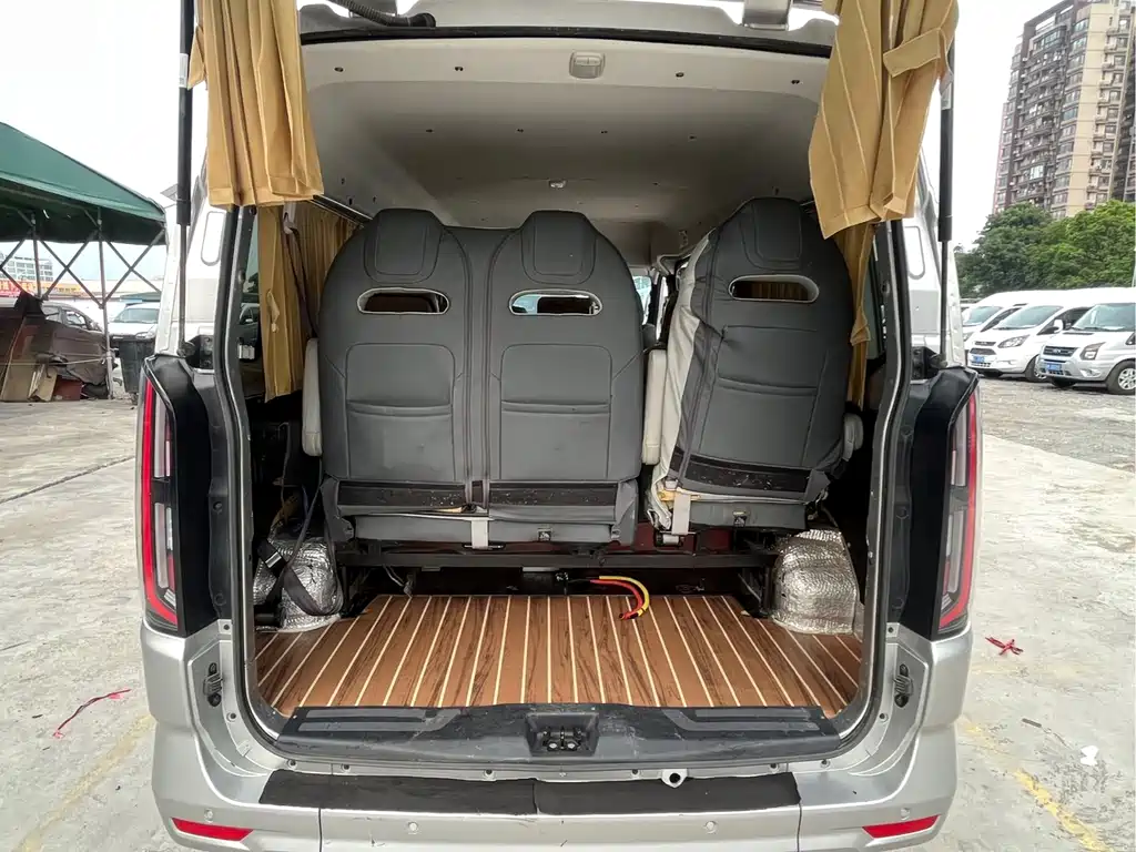 Foton Туяно Гранд V — миниатюра 13