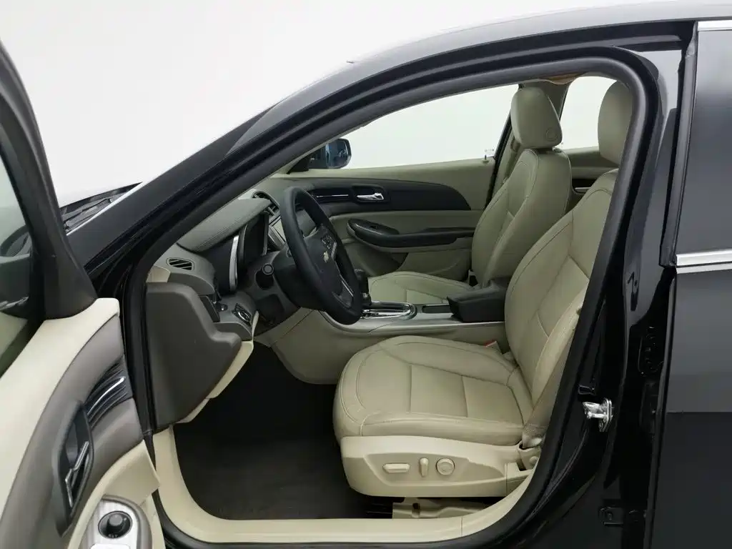 Chevrolet Malibu — миниатюра 10