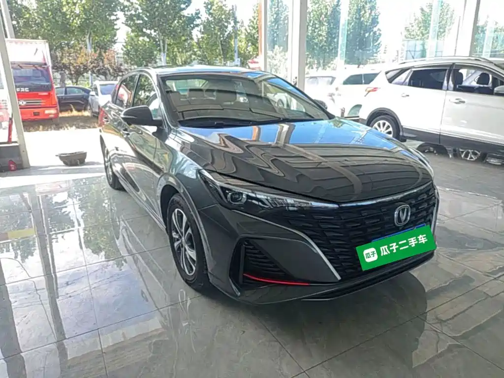 Changan Eado — миниатюра 4