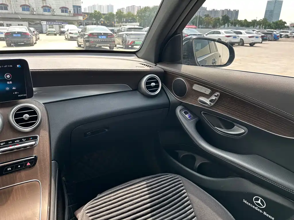 Mercedes-Benz GLC — миниатюра 15
