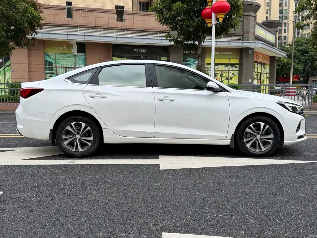 Changan Eado — миниатюра 11
