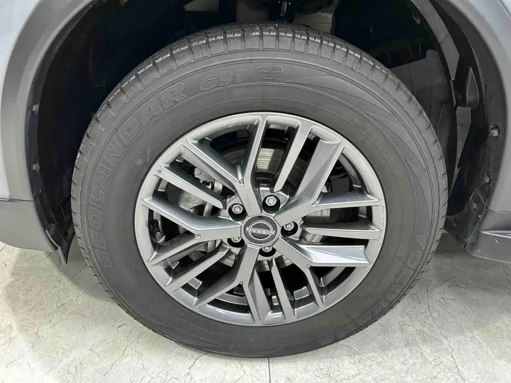 Nissan X-Trail — миниатюра 25