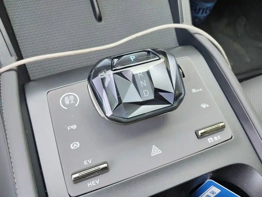 BYD Qin L — миниатюра 7