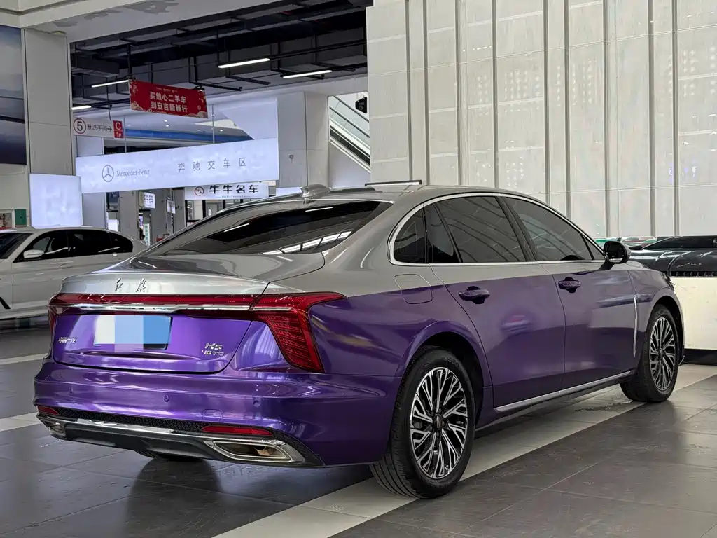 Hongqi Hongqi H5 — миниатюра 6