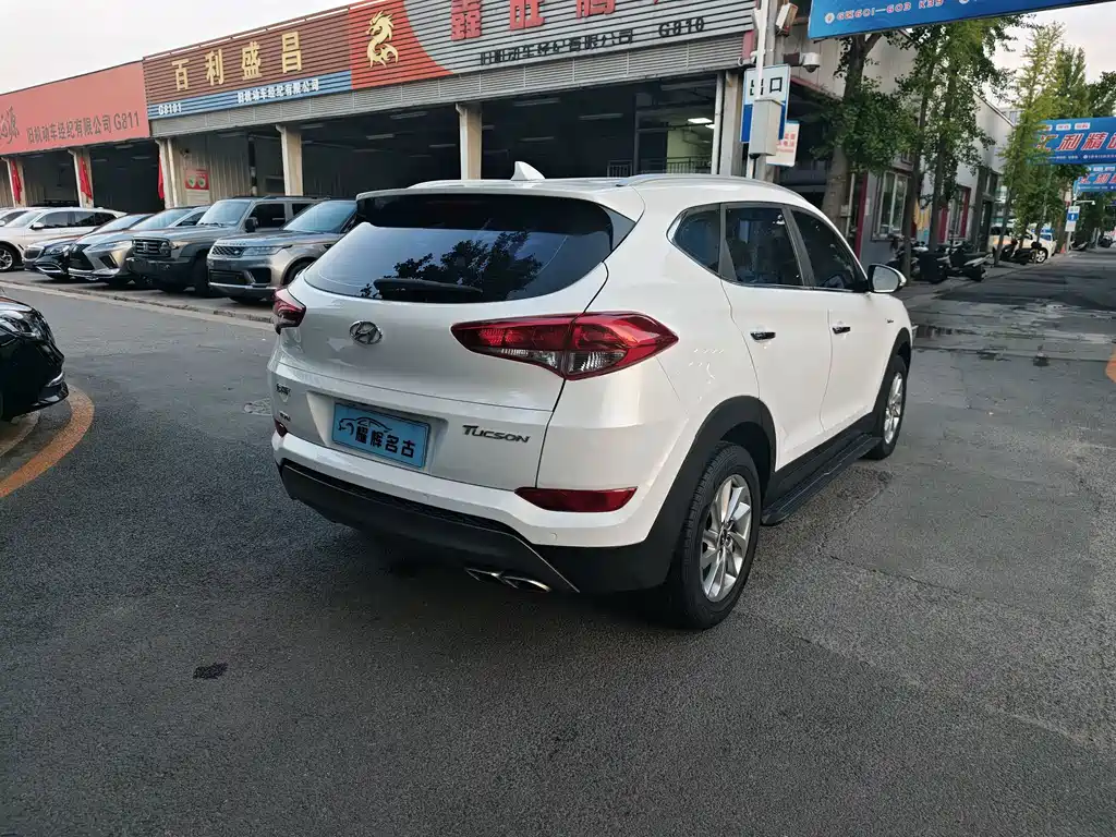 Hyundai Tucson — миниатюра 8