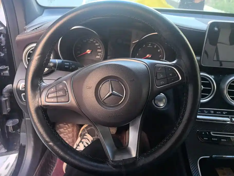 Mercedes-Benz GLC — миниатюра 15