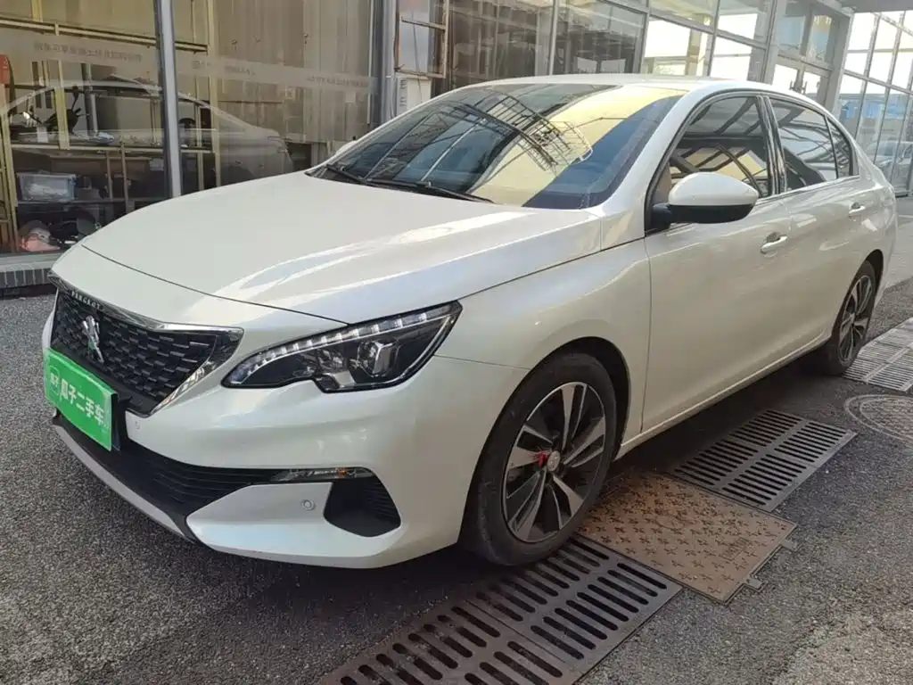 Peugeot 408 — миниатюра 2