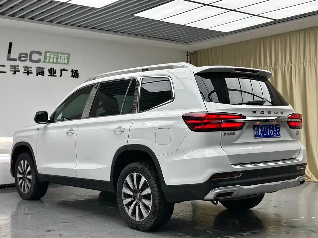 Roewe RX8 — миниатюра 17
