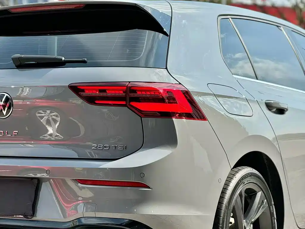 Volkswagen Golf — миниатюра 17