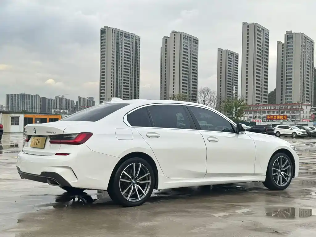 BMW 3 Series — миниатюра 9