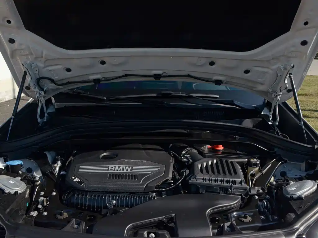 BMW X1 — миниатюра 10