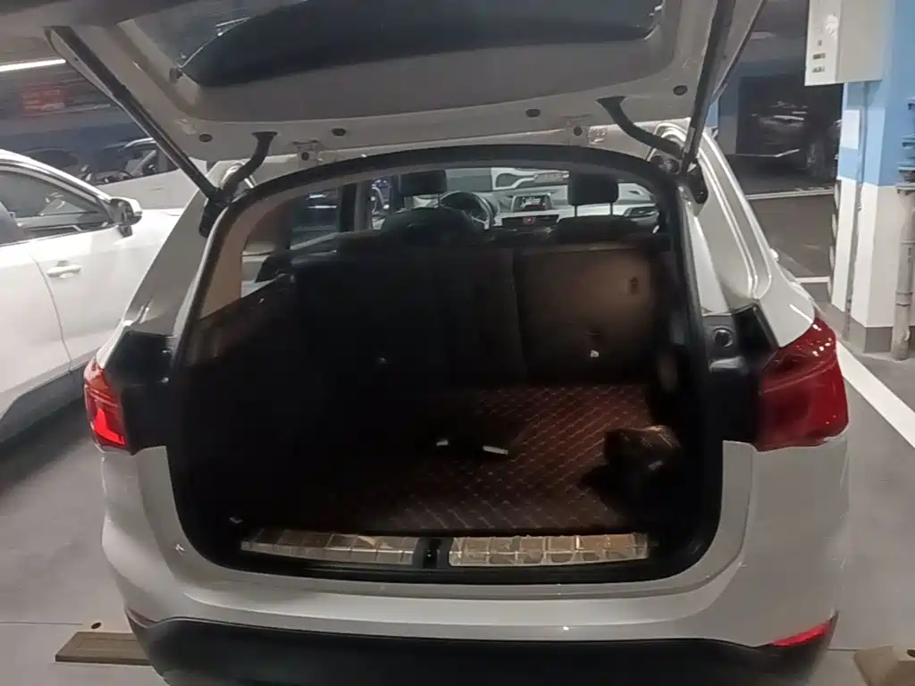 BMW X1 — миниатюра 19