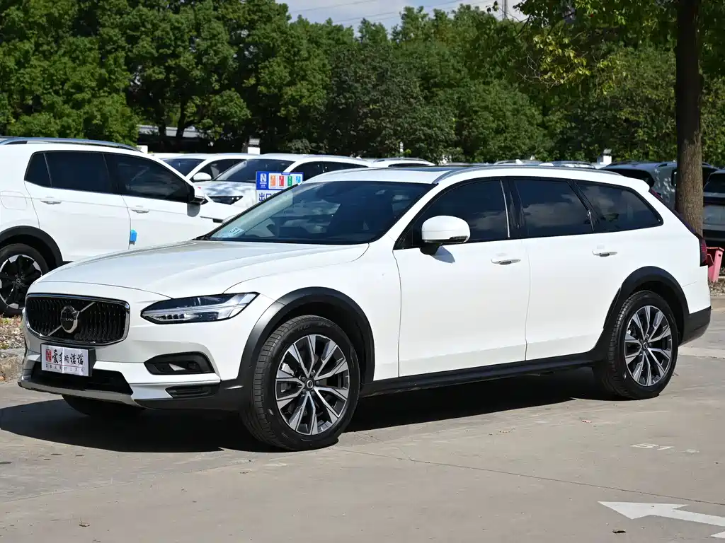Volvo V90