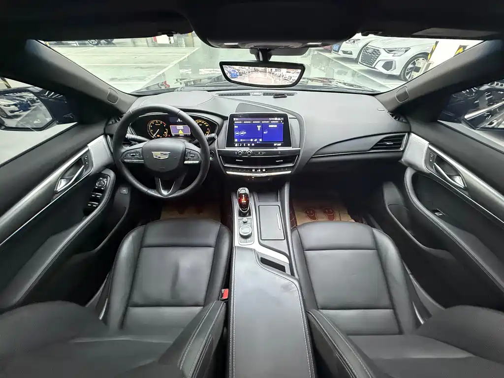 Cadillac CT5 — миниатюра 9