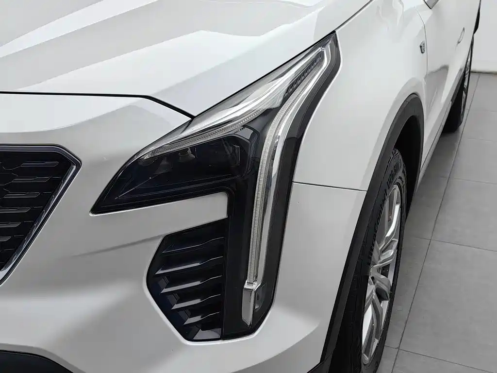 Cadillac XT4 — миниатюра 7