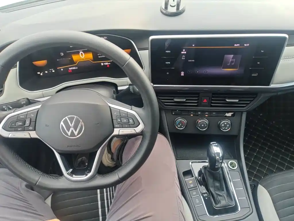 Volkswagen Bora — миниатюра 10